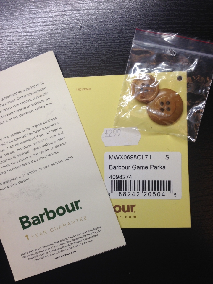 (開箱）不專業簡易開箱 Barbour Game Parka
