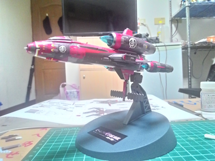 小弟初來乍到,先獻上Hasegawa 1/1300 宇宙海賊船 弁天丸