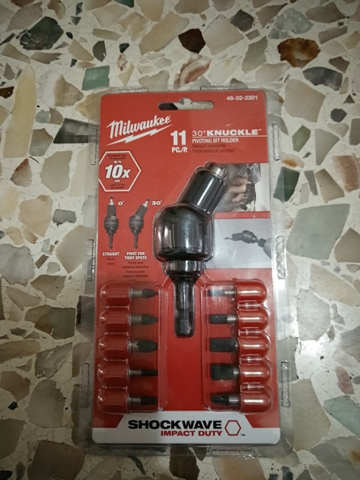 Milwaukee M18BID-402C 18V鋰電衝擊起子機 開箱