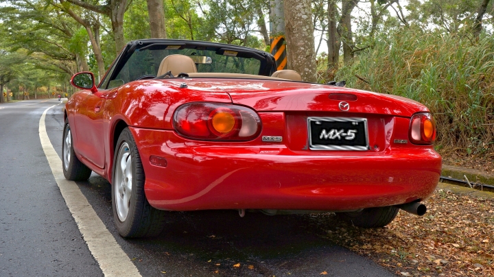【人馬一体】 重新詮釋 人/車 新關係 ｜MX-5 二代目 內含New Mazda 3 試乘體驗!