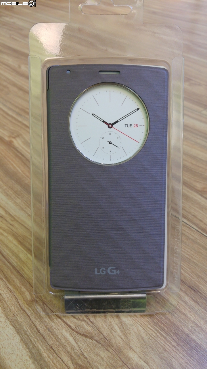 LG G4 原廠智慧視窗感應背蓋式皮套 開箱 (支援無線充電功能)