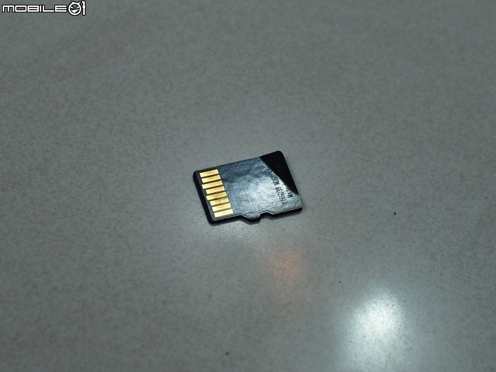 [分享] DOD LS430W 更換內鍵電池 之 意外插曲 升級64GB記憶卡