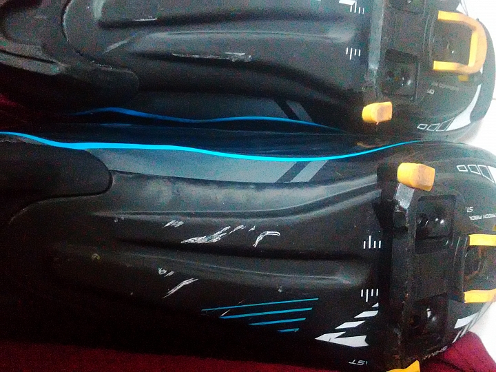 新手上卡， Shimano 105+R171。
