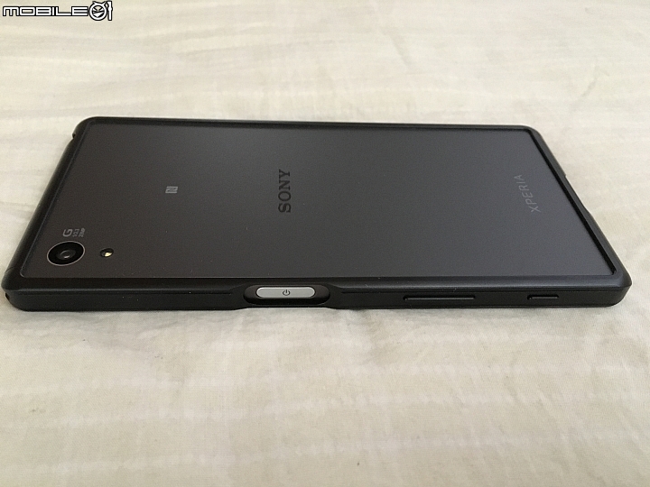 SONY Xperia Z5 金屬框 開箱