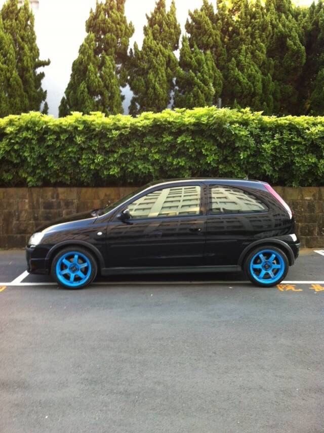 OPEL CORSA GTS 1.8