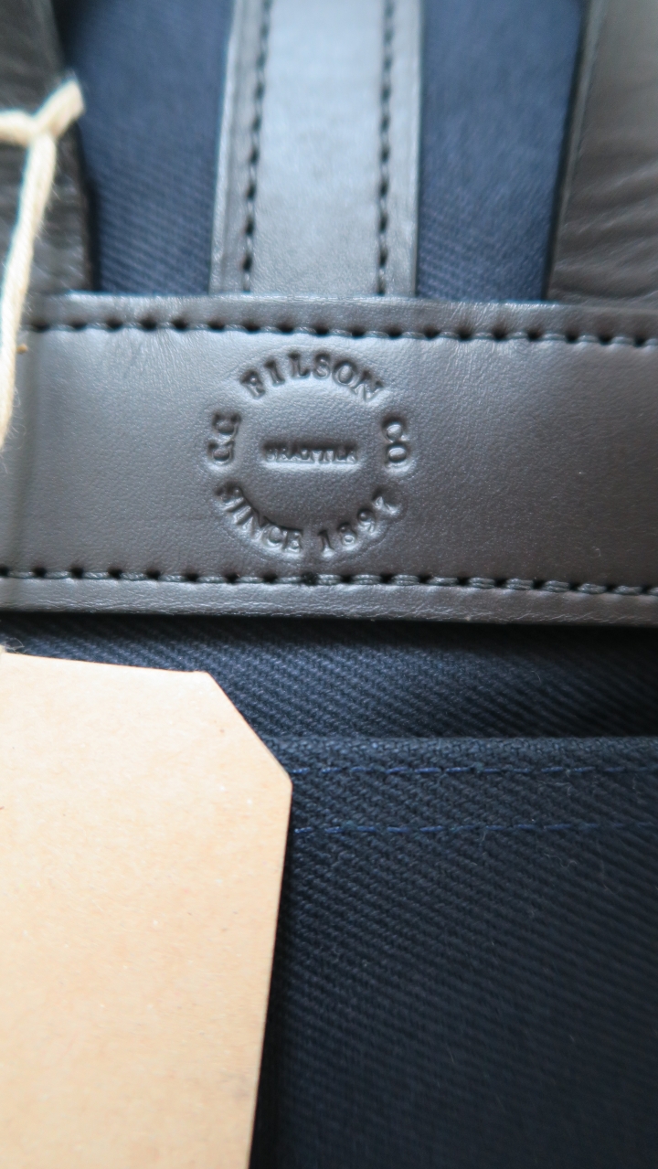 [分享] Filson 70230 NAVY