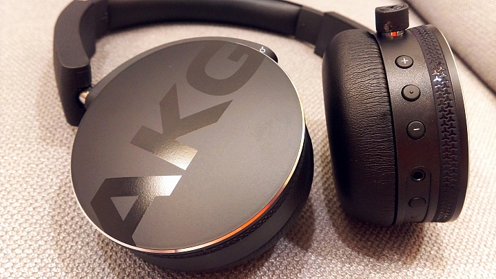 AKG Y50BT 耳罩式藍牙耳機 開箱