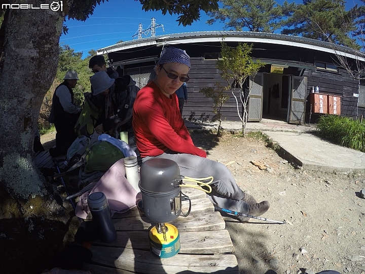 [登山遊記]2015-11-27.28五星級天池山莊之奇萊南華行（圖多慎入）-12/4更新