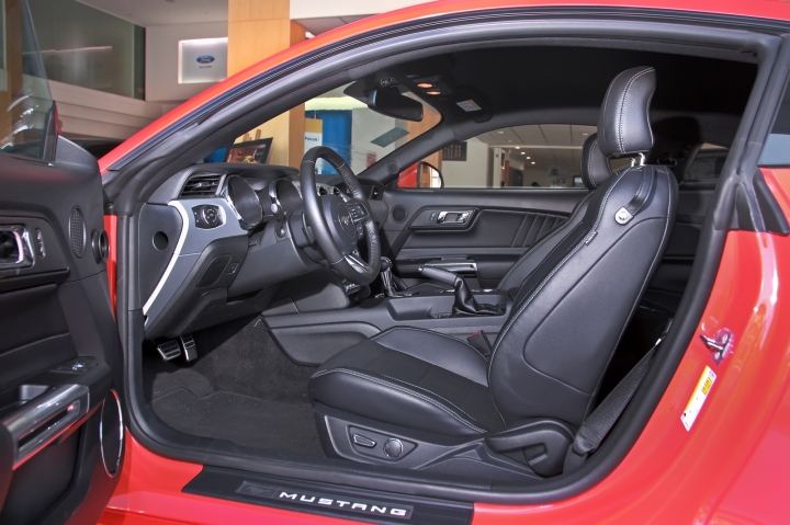 Ford Mustang GT 賞車趣