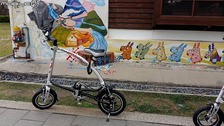 詢問度,討論度跟能見度都很低的安適馬小可愛摺疊車