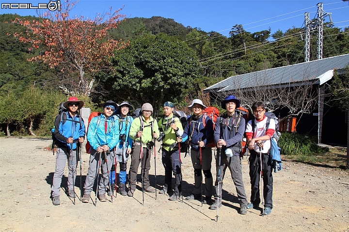 [登山遊記]2015-11-27.28五星級天池山莊之奇萊南華行（圖多慎入）-12/4更新