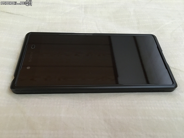 SONY Xperia Z5 金屬框 開箱