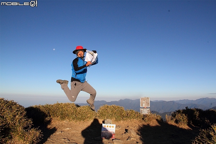 [登山遊記]2015-11-27.28五星級天池山莊之奇萊南華行（圖多慎入）-12/4更新