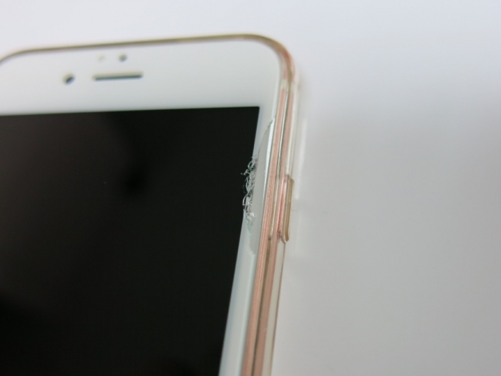 i6s, i6s Plus的滿版玻璃保護貼有破裂過的請喊聲