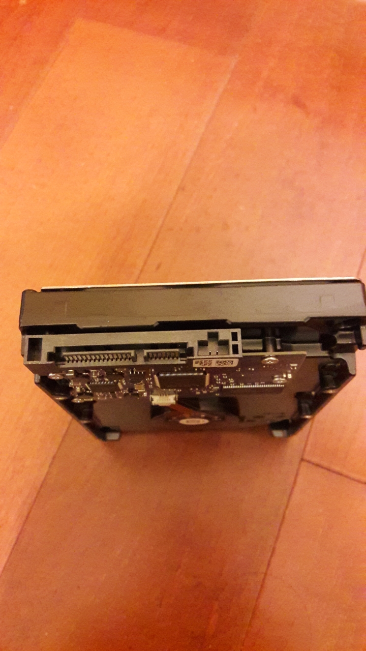 請教 acer  M1400  硬碟問題