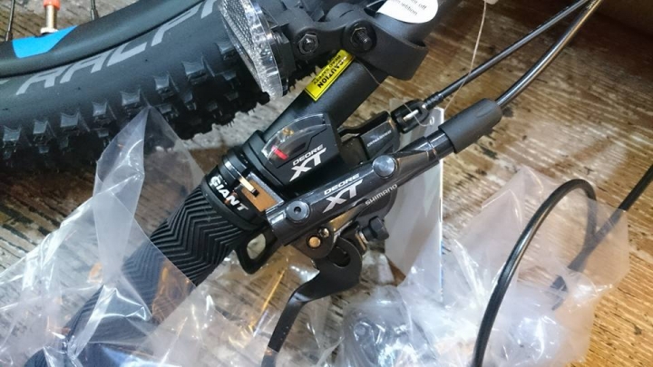 2016 GIANT . XTC ADV 27.5 1  -  22速    開箱文