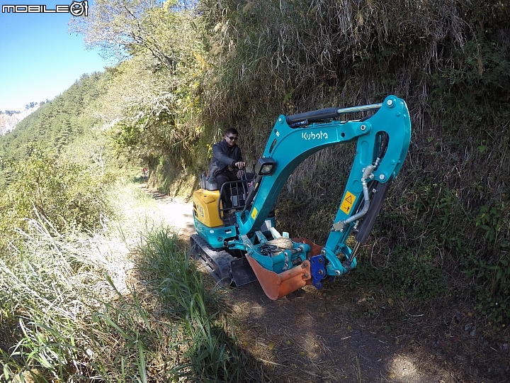 [登山遊記]2015-11-27.28五星級天池山莊之奇萊南華行（圖多慎入）-12/4更新