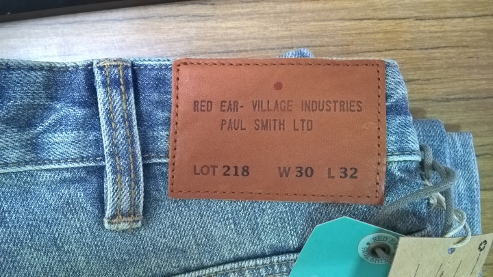 [開箱] PAUL SMITH Red Ear 'Tear and Repair' Japanese Selvedge Jeans