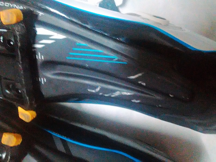 新手上卡， Shimano 105+R171。