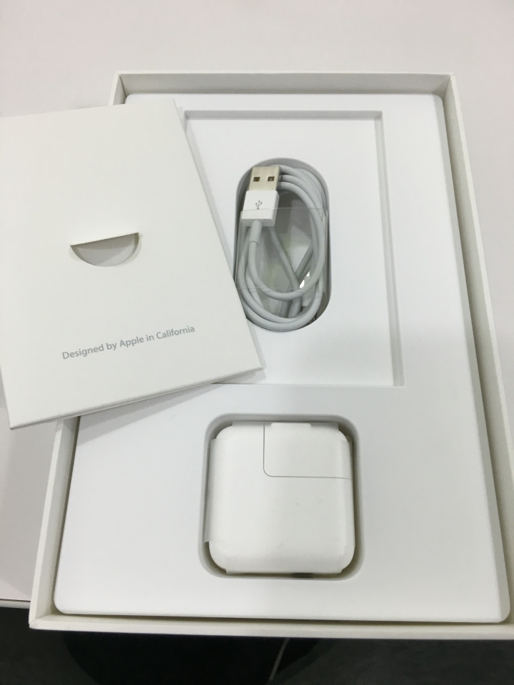 iPad mini 4 太空灰開箱 vs iPad mini 2