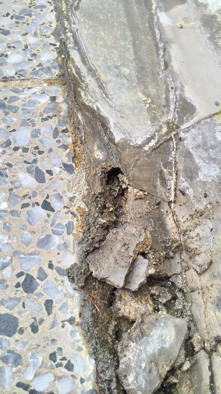 頂樓地面修補防水一問
