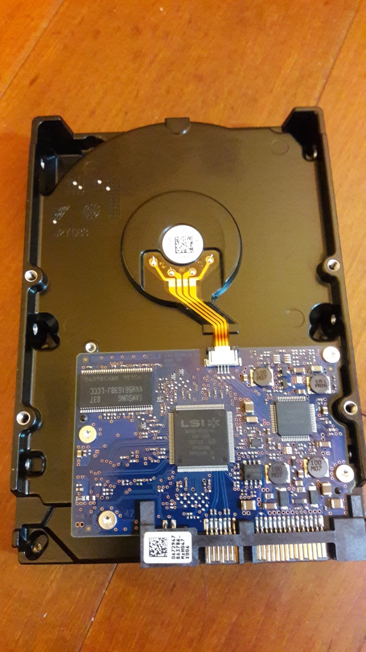 請教 acer  M1400  硬碟問題