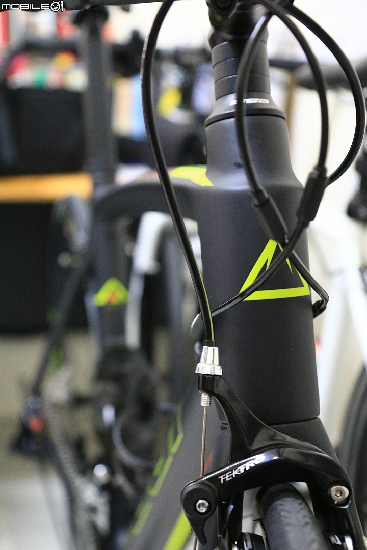 【開箱】FUJI 2016  GRAN FONDO CLASSICO 1.3-不專業開箱