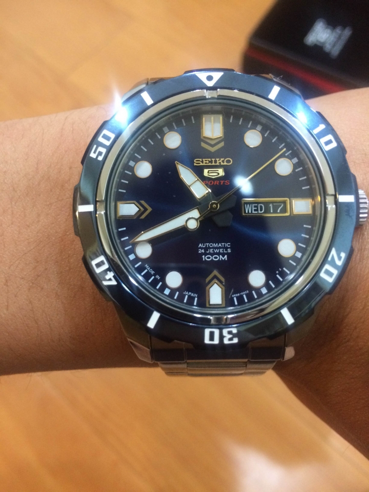 人生第一支機械錶【SEIKO 5】SRP725J1 開箱!!