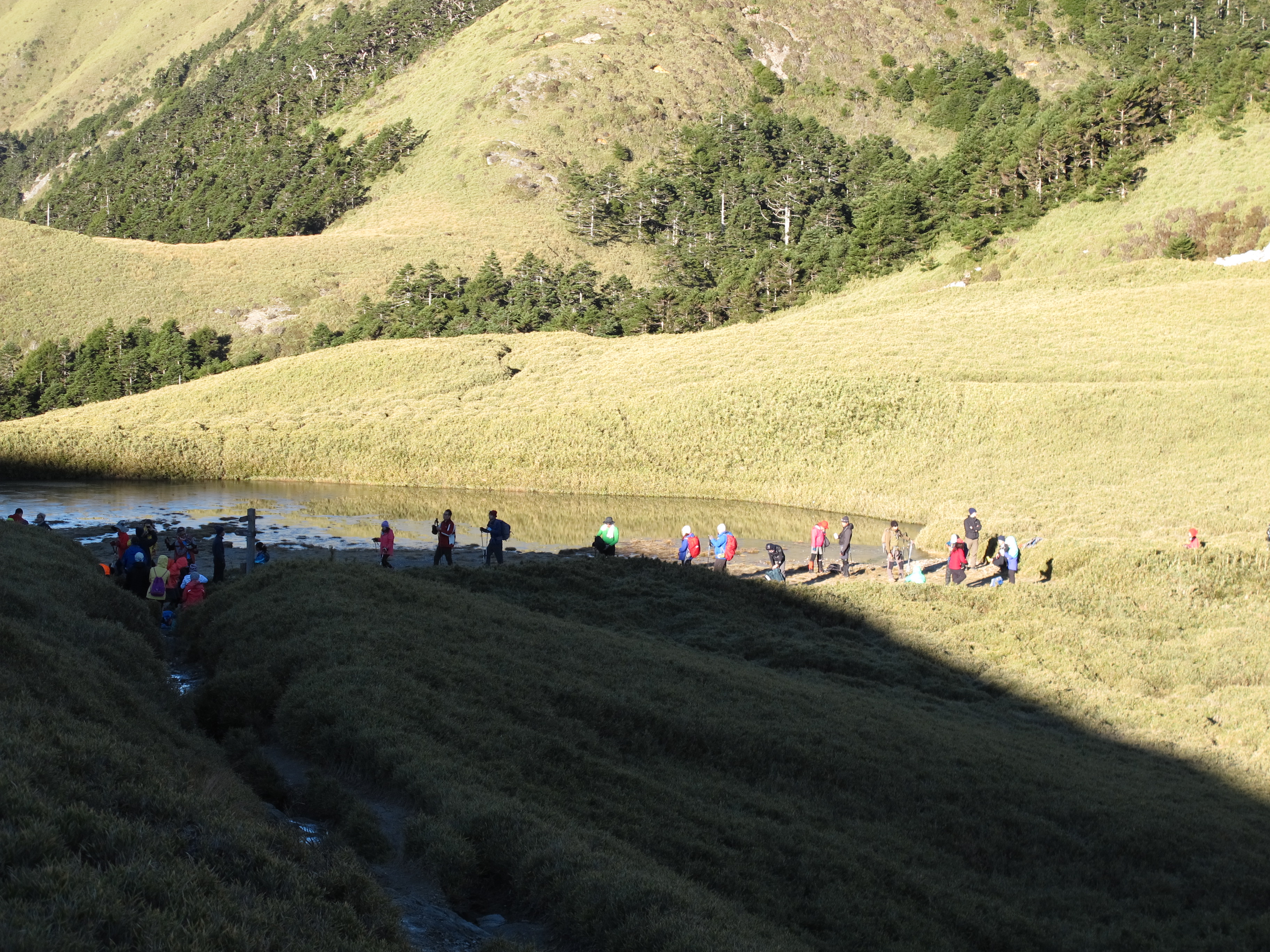天池山莊渡假.....能高北峰賞日出