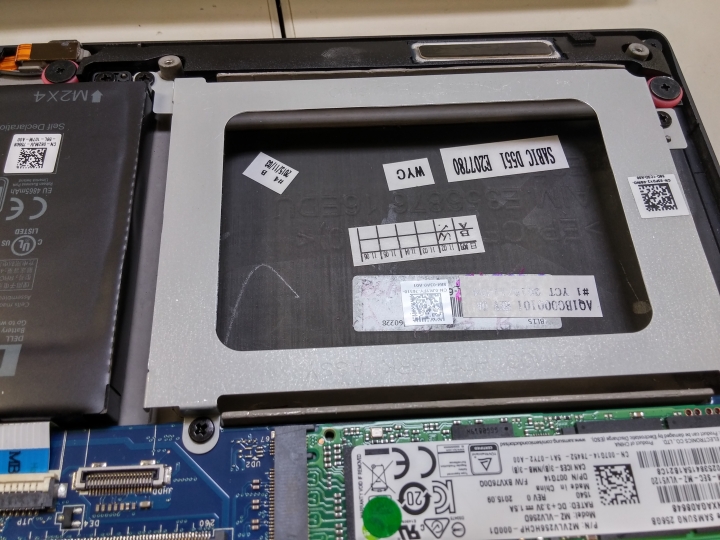 XPS 15 9550加裝ssd問題