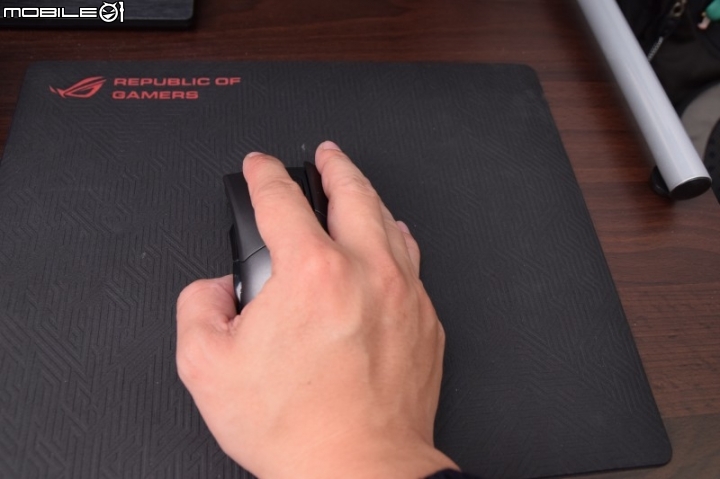 [開箱] Asus Gladius & Whetstone之ROG家族大集合