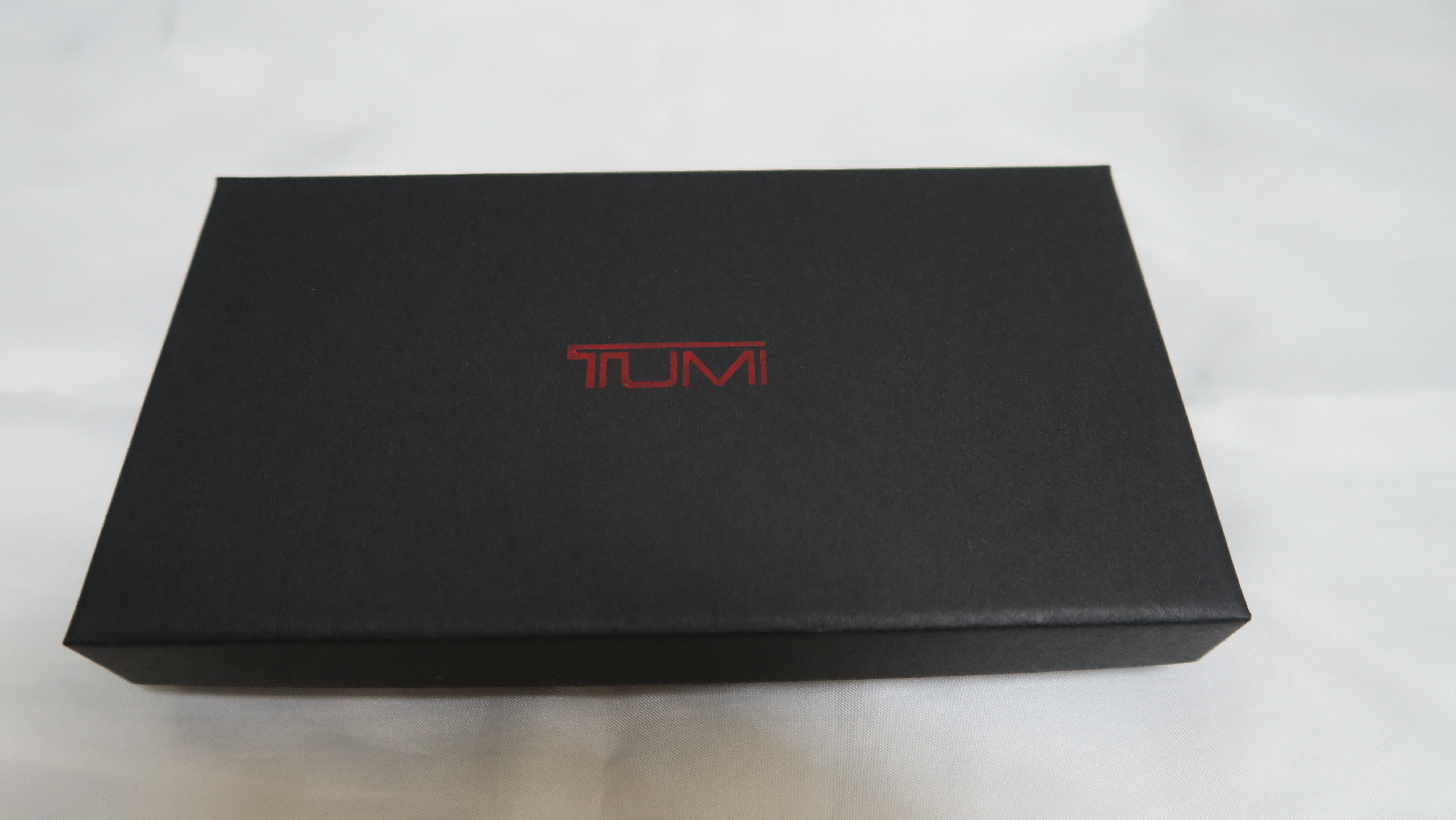 [微開箱] Tumi 斜背包 + 長夾