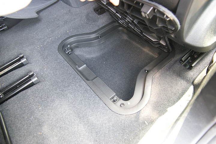 Volkswagen Sharan 2.0 TDI CL三個月使用心得