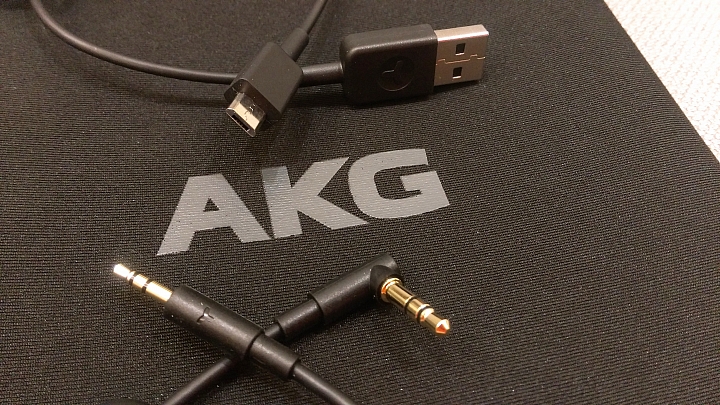 AKG Y50BT 耳罩式藍牙耳機 開箱