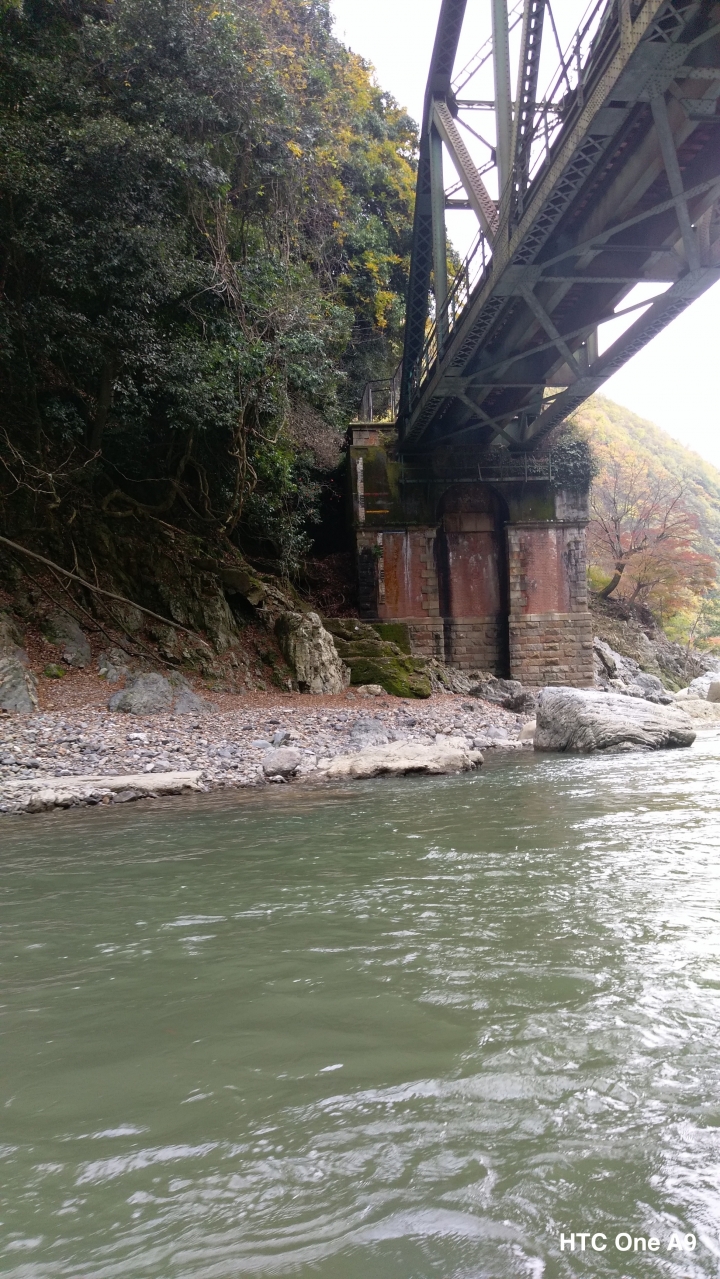 iPhone 6s v.s HTC One A9（京阪神旅行篇）