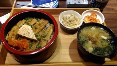 誤以為自己在日本的台中壽司店-京岐壽司