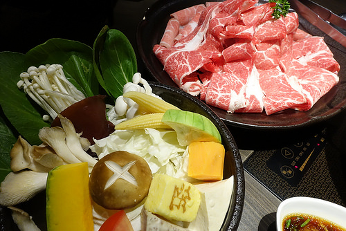 【食記】捷運台北車站/台大醫院站。聚北海道昆布鍋(台北衡陽店)