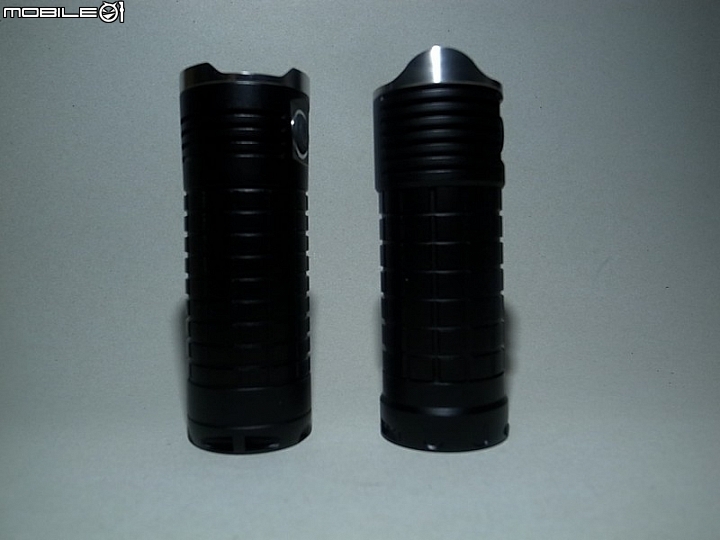 OLIGHT SRMini II  堅持泛光新二代目