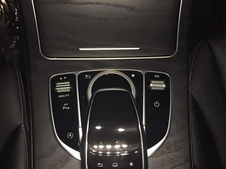 友人開箱 W205 C300
