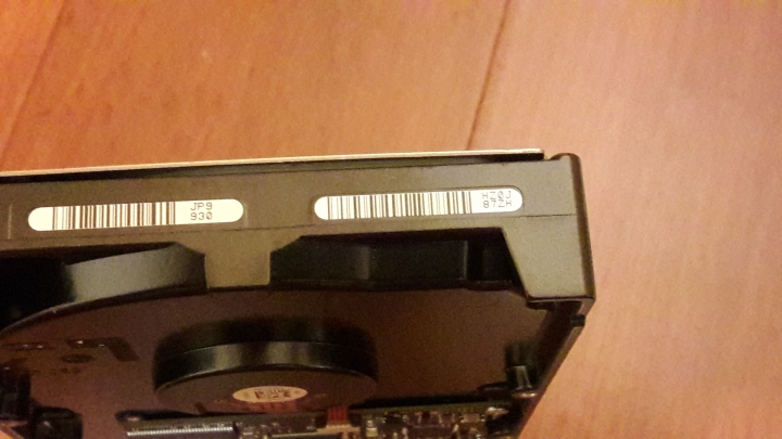 請教 acer  M1400  硬碟問題