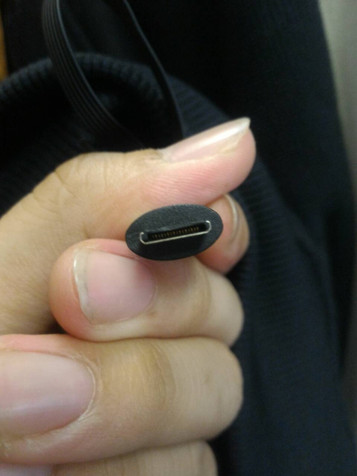 請問此接頭是IPOD哪一代使用的?