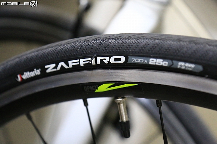【開箱】FUJI 2016  GRAN FONDO CLASSICO 1.3-不專業開箱