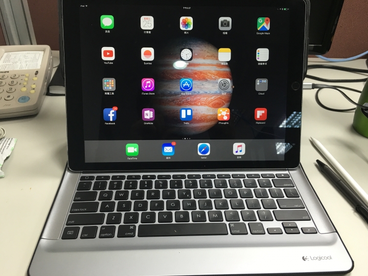 iPad Pro Logicool create 鍵盤分享