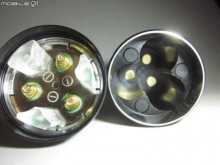 OLIGHT SRMini II  堅持泛光新二代目