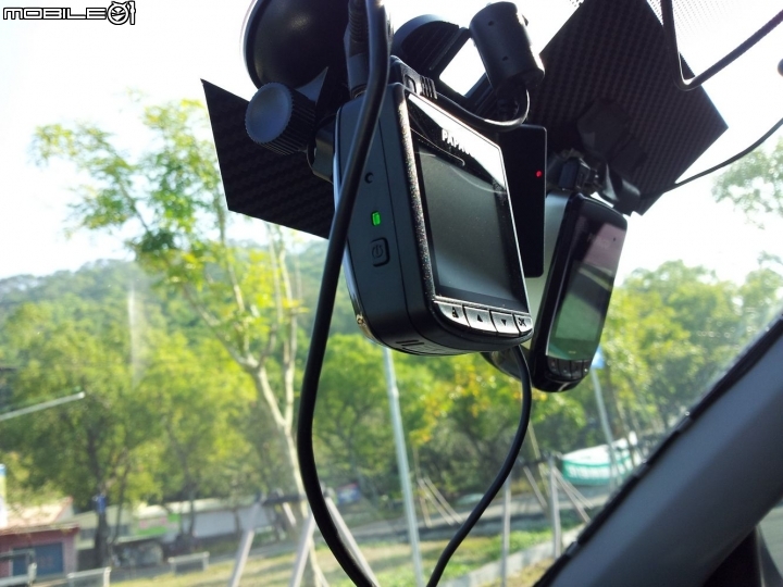 <分享>PAPAGO GoSafe S30 Sony Sensor行車記錄器 + GPS接收器 GTM-202