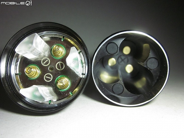 OLIGHT SRMini II  堅持泛光新二代目