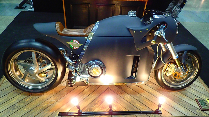 橫濱 HOT- ROD 改裝車展 圖多文少 全日本壓馬路（株）
