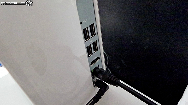 能播映4K畫質的多媒體儲存機QNAP TAS-268開箱介紹