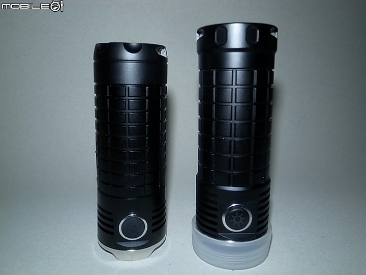 OLIGHT SRMini II  堅持泛光新二代目