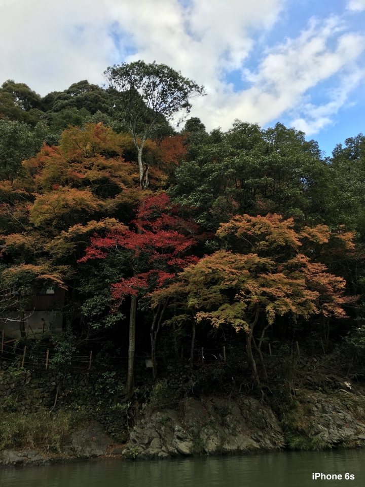 iPhone 6s v.s HTC One A9（京阪神旅行篇）